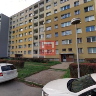 Pronájem bytu 3+1 68 m² Olomouc Nové Sady, Zikova