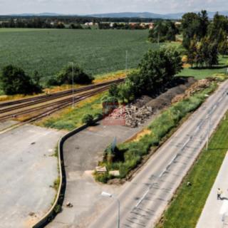 Prodej komerčního pozemku 1 842 m² Litovel, Uničovská