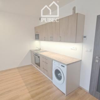 Pronájem bytu 1+kk a garsoniéry 36 m² Plzeň Jižní Předměstí, Boettingerova