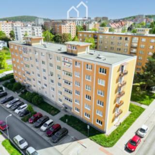 Pronájem bytu 1+1 43 m² Plzeň Lobzy, Rodinná