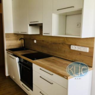 Pronájem bytu 2+1 63 m² Tábor, Sokolovská