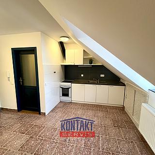 Pronájem bytu 2+kk 45 m² Jindřichův Hradec I, Kostelní