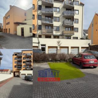 Pronájem parkovacího místa 15 m² České Budějovice 3, Resslova