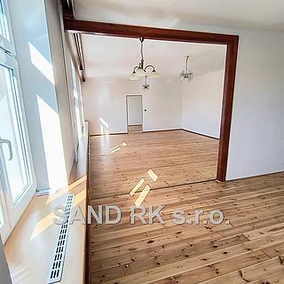 Prodej bytu 4+1 130 m&sup2; Plzeň