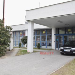 Pronájem obchodu 97 m² Znojmo