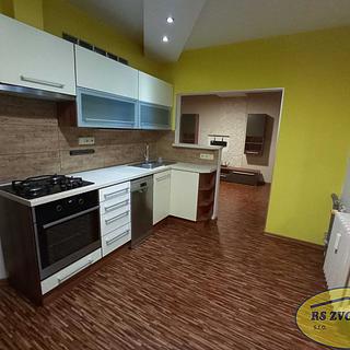 Pronájem bytu 3+1 71 m² Hulín, Družba 