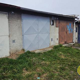 Pronájem garáže 20 m² Kroměříž, Moravská 