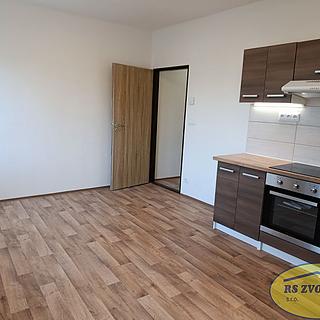 Pronájem bytu 2+kk 49 m² Hulín, náměstí Míru