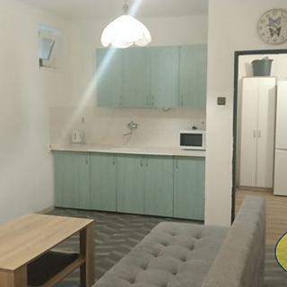 Pronájem bytu 1+kk a garsoniéry 33 m² Hulín, Višňovce