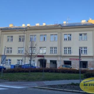 Prodej bytu 3+kk 91 m² Kroměříž, náměstí Míru