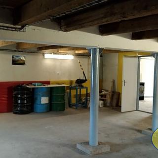 Pronájem skladu 100 m&sup2; Holešov