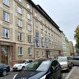 Prodej bytu 1+kk a garsoniéry 19 m² Karlovy Vary Rybáře, Majakovského
