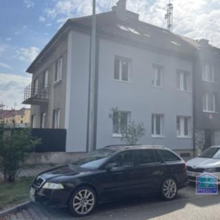 Pronájem bytu 1+1 38 m² Plzeň Severní Předměstí, Pod Záhorskem