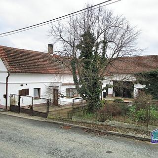 Prodej rodinného domu 88 m&sup2; Kostelec