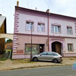 Pronájem bytu 1+kk a garsoniéry 25 m² Kladruby, Revoluční