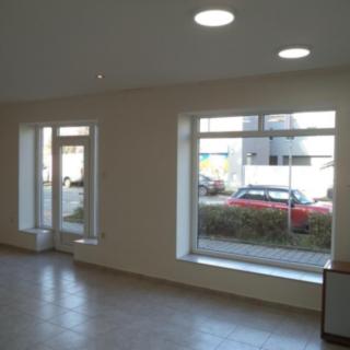 Pronájem obchodu 47 m² Praha Horní Počernice, Náchodská