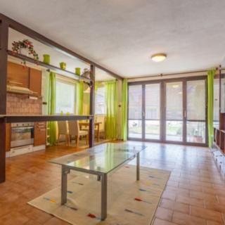 Prodej rodinného domu 243 m² Břeclav