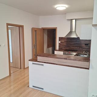 Pronájem bytu 2+kk 47 m² Břeclav, U Nemocnice