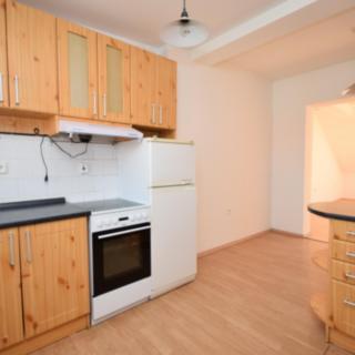 Pronájem bytu 2+1 72 m² Strakonice II