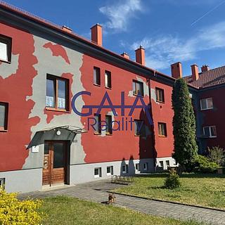 Pronájem bytu 2+1 68 m&sup2; Dubňany