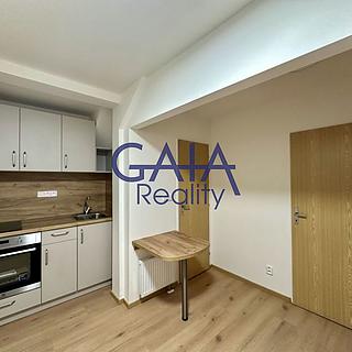 Pronájem bytu 2+1 58 m² Kyjov