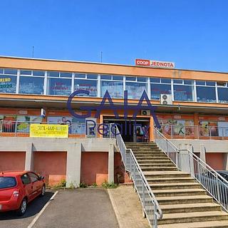 Prodej obchodu 2475 m&sup2; Karlovy Vary