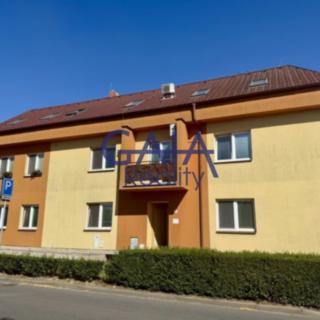 Prodej bytu 1+kk a garsoniéry 28 m² Kyjov, Nádražní