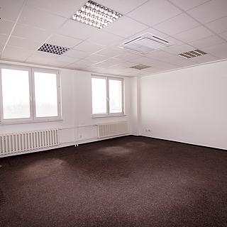 Pronájem kanceláře 36 m² Havířov Šumbark, Lidická