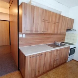 Pronájem bytu 3+1 64 m² Horní Benešov