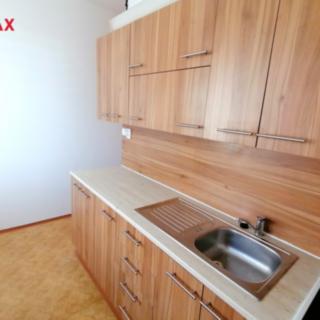 Pronájem bytu 3+1 64 m² Horní Benešov