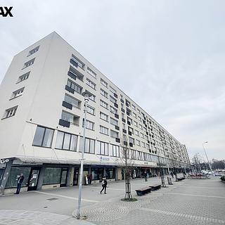 Prodej bytu 1+kk a garsoniéry 23 m² Havířov Město, Dlouhá třída