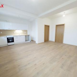 Pronájem bytu 3+kk 76 m² Havířov Město, Dlouhá třída