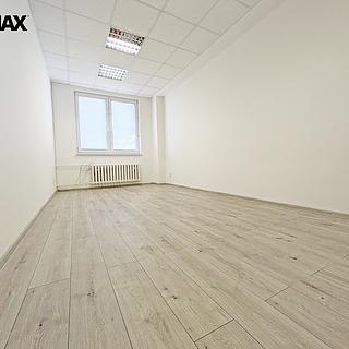 Pronájem kanceláře 18 m² Havířov Šumbark, Lidická