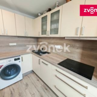 Prodej bytu 3+1 70 m² Zlín Salaš