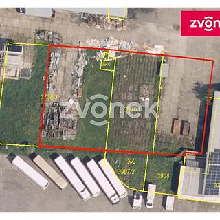 Pronájem komerčního pozemku 1 800 m² Kunovice