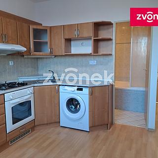Pronájem bytu 1+1 48 m&sup2; Zlín