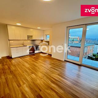 Pronájem bytu 3+kk 82 m² Zlín