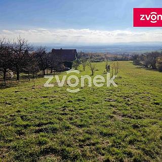 Prodej stavební parcely 1 992 m² Polešovice