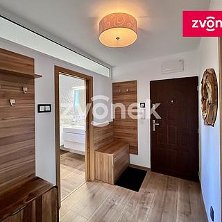 Pronájem bytu 2+1 58 m² Zlín, Štefánikova