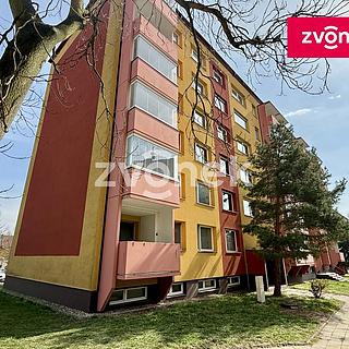Pronájem bytu 4+1 90 m&sup2; Otrokovice