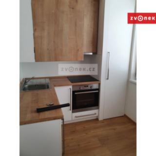 Pronájem bytu 2+1 52 m² Zlín