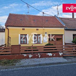 Pronájem rodinného domu 134 m² Uherské Hradiště Vésky, Květinová