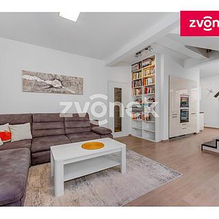 Prodej bytu 3+kk 100 m&sup2; Uherské Hradiště