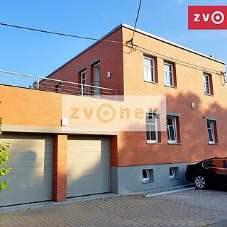 Pronájem bytu 4+kk 81 m² Zlín, Nad Ovčírnou III