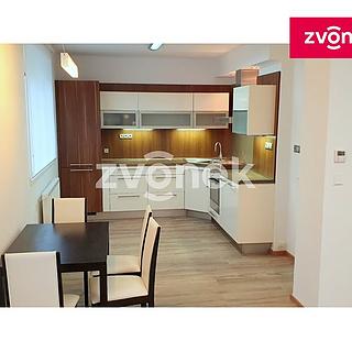 Pronájem rodinného domu 150 m² Zlín Kostelec, Lešenská