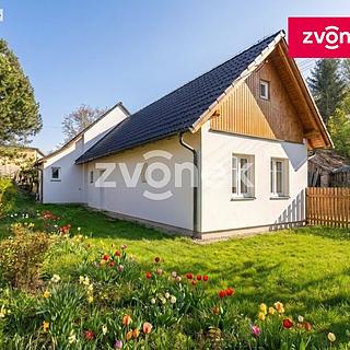 Prodej rodinného domu 72 m² Lhotsko