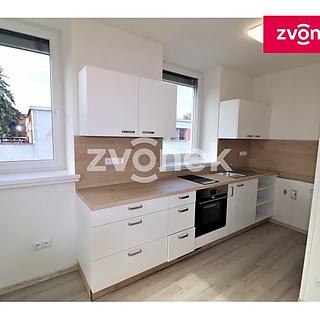 Pronájem bytu 1+kk a garsoniéry 35 m² Valašské Klobouky