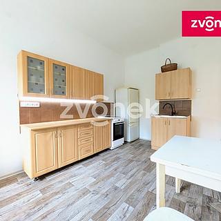 Pronájem bytu 2+1 50 m² Vsetín