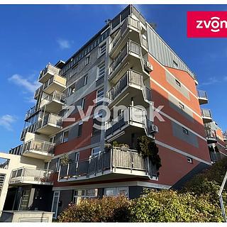 Pronájem bytu 2+kk 46 m² Zlín, Plesníkova