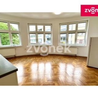 Pronájem bytu 3+1 71 m² Zlín, Soudní